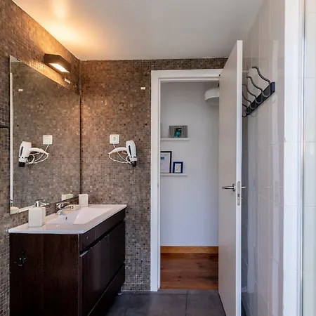 Bright With Two Bedrooms - Bp31